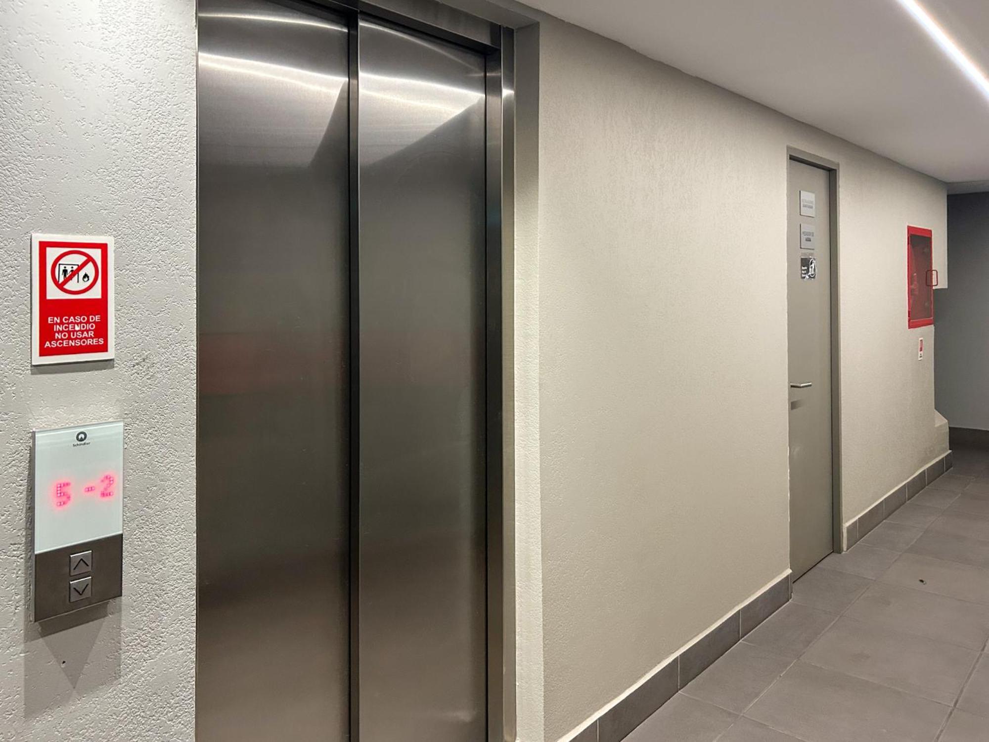 Departamento Moderno Y Comodo Cerca A Movistar Arena Y Fantasilandia, Santiago